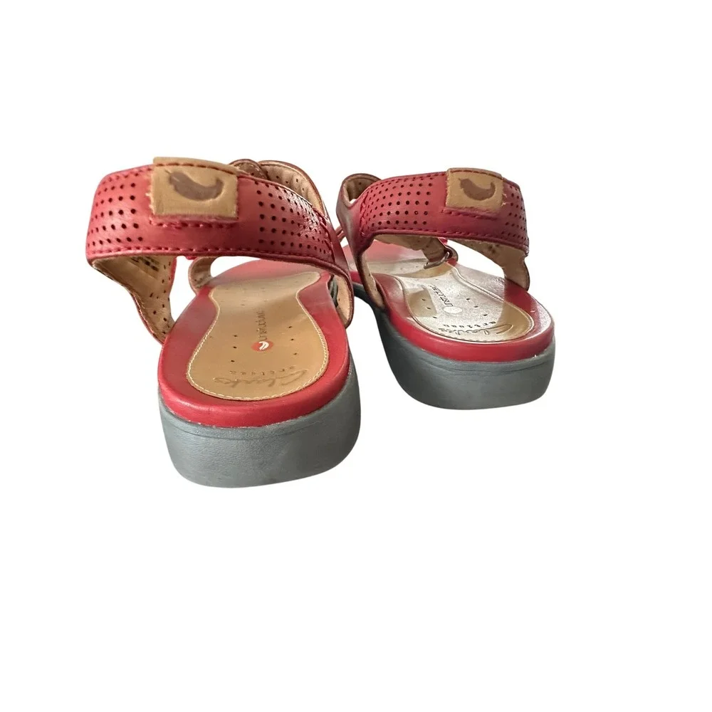 Clarks Artisan Red Leather Slingback Sandals‎ Perforated Bow 8.5 M 26124108